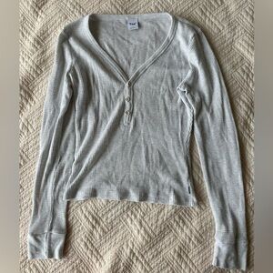 TNA Aritzia long sleeve top in off white color size small